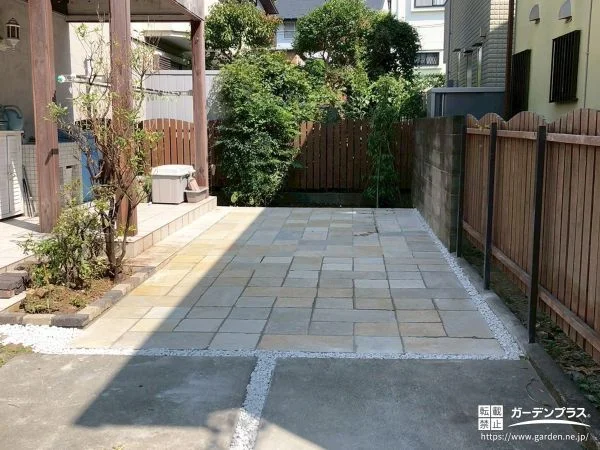 石張りで仕上げて歩きやすく華やかな主庭に整えたリフォーム工事