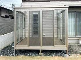 洗濯物干し等の家事に便利なガーデンルームを整備した工事