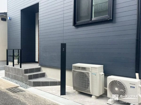 玄関周りと駐車スペースを機能的に整えたスタイリッシュ外構工事