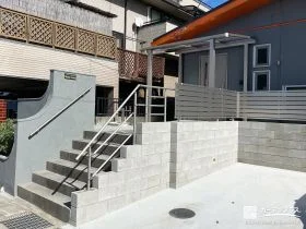 手すりやフェンスの取り付けにより安心感をより向上させた工事