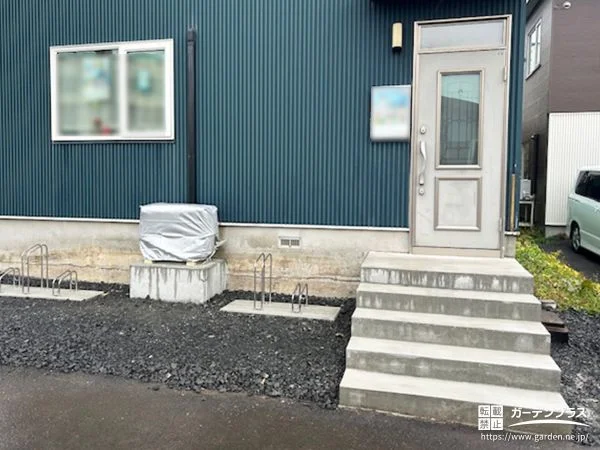 玄関まわりを整えて使い勝手が向上するサイクルラック設置工事