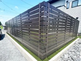 周囲からの視線が気にならない、安心して過ごせるお庭[施工後]