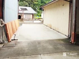 日常の動線が快適になる土間コンクリートの舗装リフォーム工事