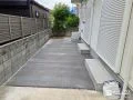 お庭にコンクリートを打設ししっかり雑草を抑えたリフォーム工事