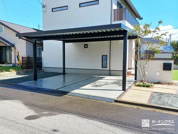 スチール折板屋根カーポート