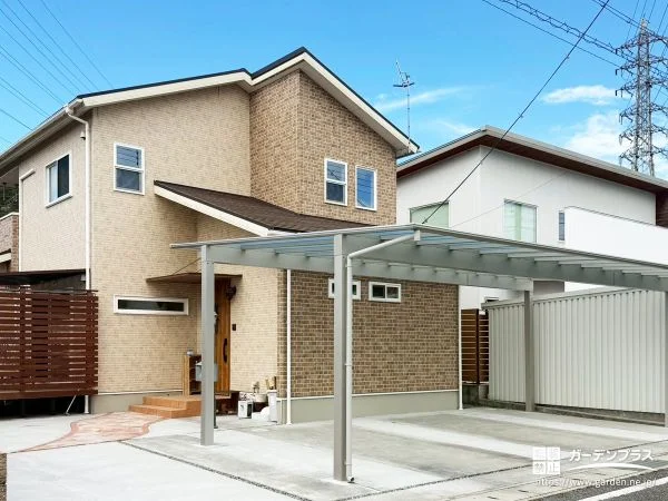 暮らしに寄り添う駐車スペースとアプローチの仕上げ工事