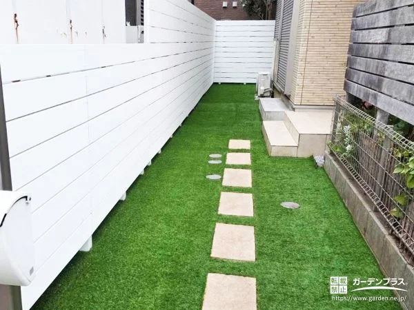 手入れの負担を減らし、庭との一体感を高めた外構工事