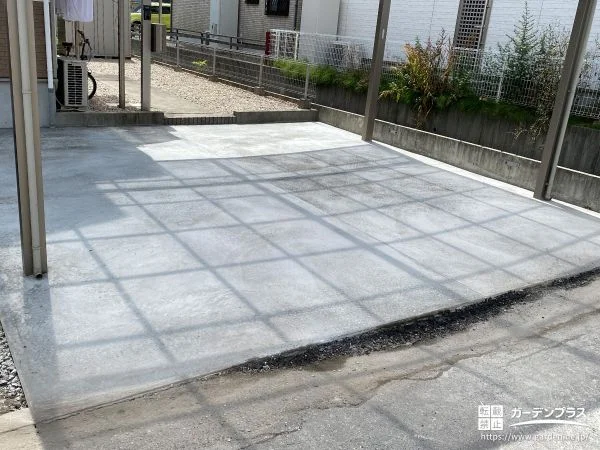 駐車スぺースにコンクリートを打ち平らに整えたリフォーム工事