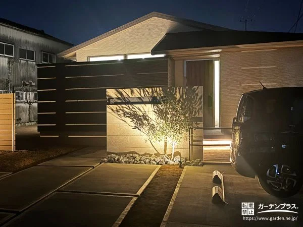 ライティングで魅せるナチュラルモダン新築外構デザイン