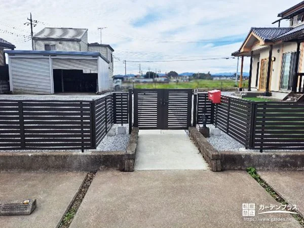 動線を整え、ローメンテナンスの庭へリフォーム工事