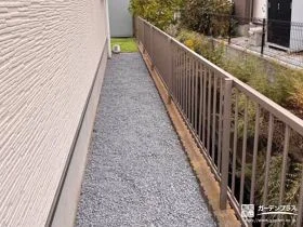 雑草の生えにくい犬走り[施工後]