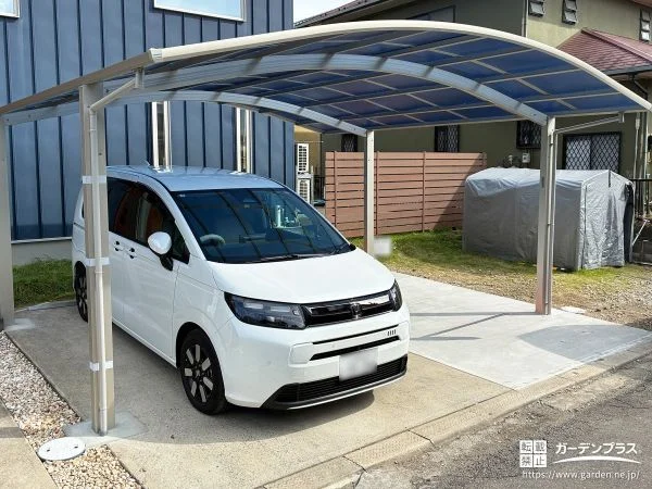 No.27891 2台のお車を雨風と夏場の車内温度の上昇から守るカーポート工事[施工後]