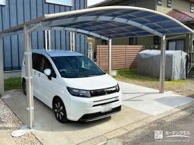 2台のお車を雨風と夏場の車内温度の上昇から守るカーポート工事