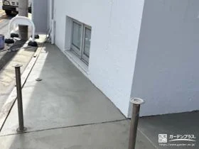 凸凹ができていた地面にコンクリートを打設したリフォーム工事