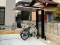 シンプルなサイクルポートと立水栓の設置で整えたお庭周り工事
