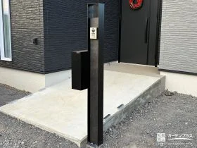 駐輪スペースを美しく整え門まわりと収納をまとめた外構工事