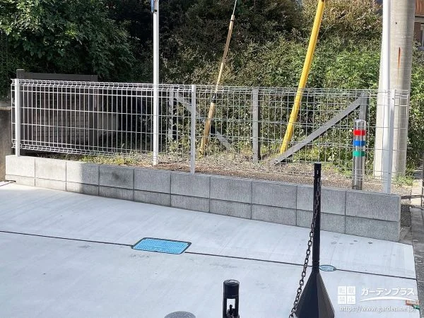 圧迫感を感じさせない敷地境界