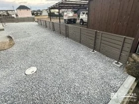 雑草の悩みを根底から解決。プロ仕様の防草対策[施工後]