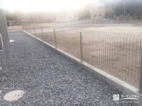 境界を明確にしつつ、圧迫感を抑えた外周計画[施工後]