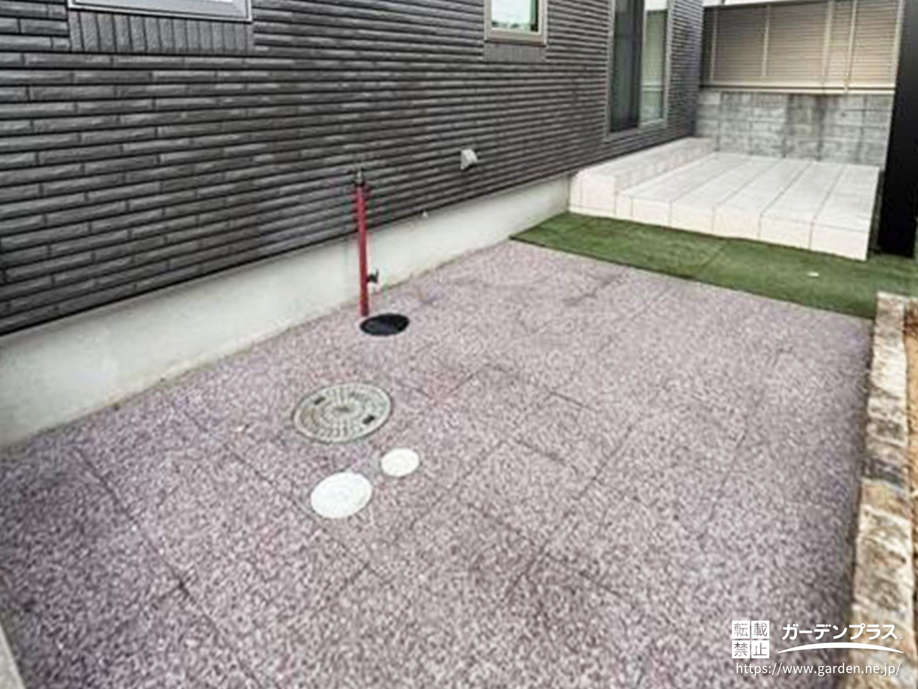 インターロッキングで雑草対策