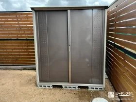 防災用品等の収納に便利な物置[施工後]