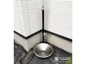 ステンレスパンがおしゃれな立水栓