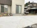 お庭に広々と土間コンクリートを打ちしっかり雑草対策した工事