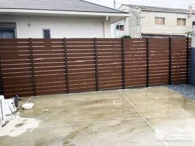 木調フェンスでつくる、やさしいプライベートゾーン[施工後]