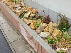 お住まいに彩りをプラスする植栽スペース[施工後]