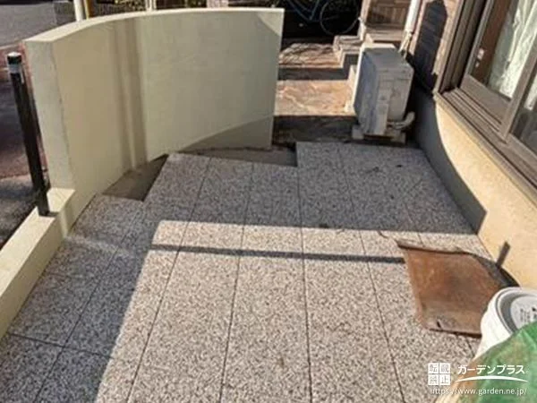 インターロッキングで華やかに仕上げたお庭