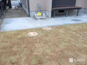 掃き出し窓前をコンクリートで整備[施工後]