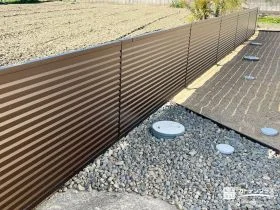 お庭の境界も守る目隠しフェンス
