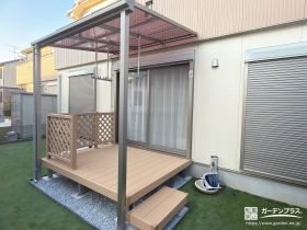 テラス屋根とウッドデッキでくつろぎ時間を広げたお庭工事