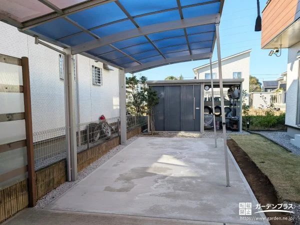 お庭に土間コンクリートを打設し駐車スペースを拡張した工事