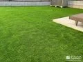 足触りが良くお手入れの手間も軽減できる人工芝のお庭工事