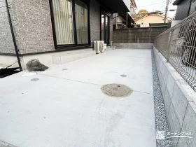 フレキシブルに使える庭兼駐車スペース[施工後]