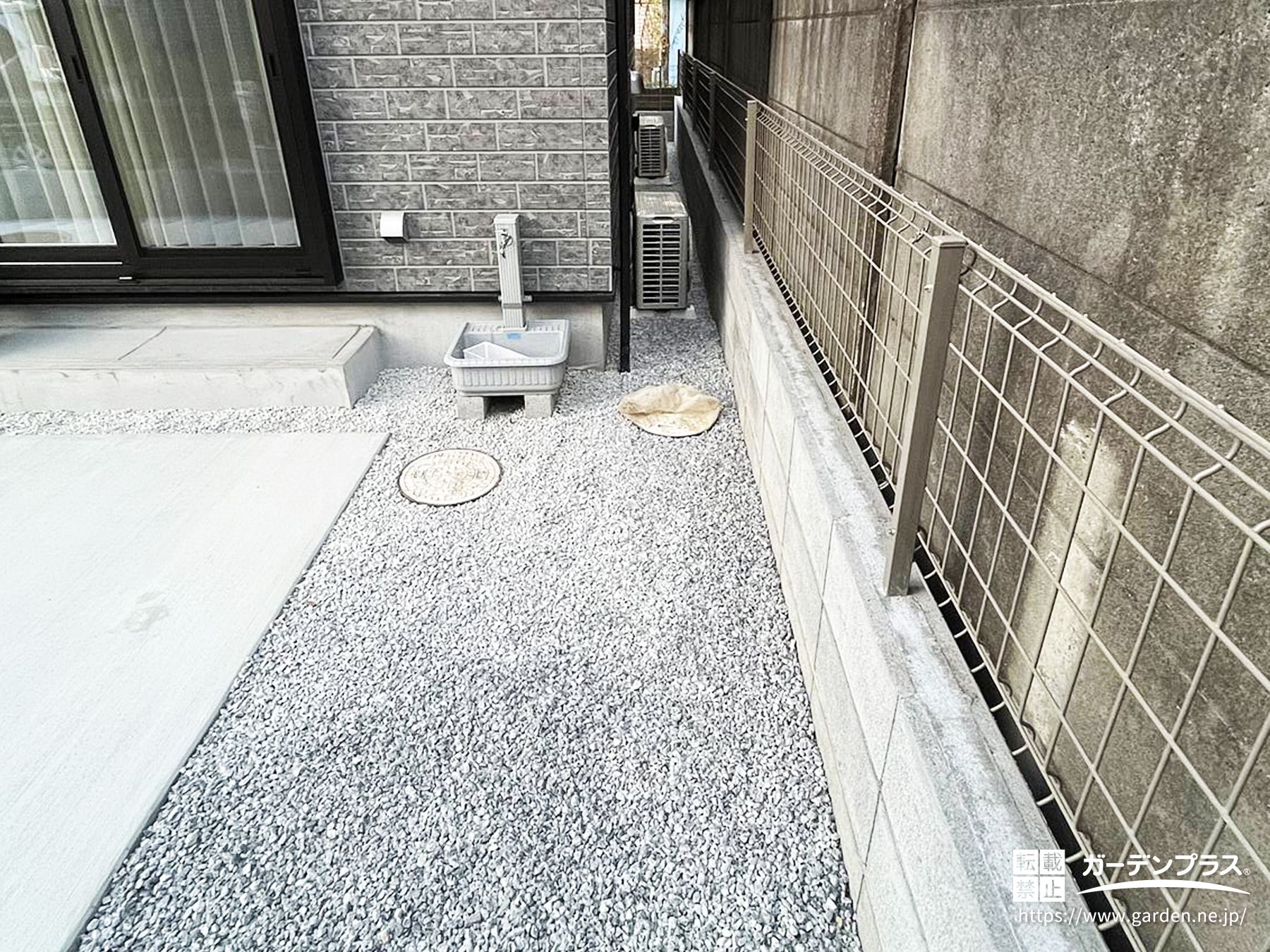 見えない部分にも配慮した犬走り