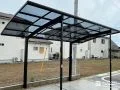 ブラックで統一したカーポートと目隠しフェンスの設置工事