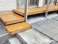 リビングの延長として活用できる、憩いのウッドデッキ