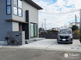 モダン住宅に調和する落ち着きある新築外構