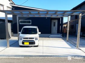 動線が途切れず、毎日の出入りがよりスムーズな新築外構