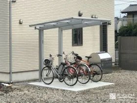 サイクルポートの設置で整えた駐輪スペースリフォーム工事