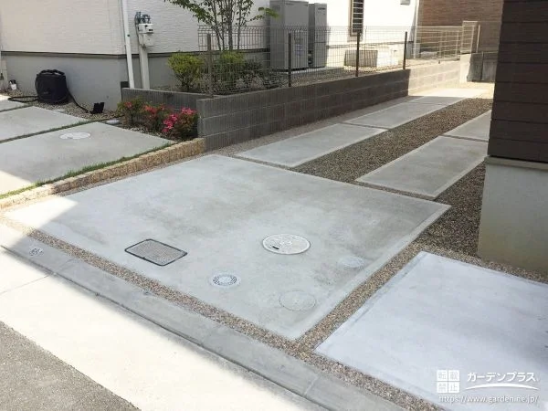 No.28393 駐車スぺーススリットを洗い出し上げでナチュラルに仕上げた工事[施工後]