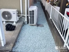 メンテナンスを最小限にする、防草シートと砂利[施工後]