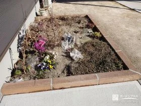 外構にやわらかさを添える植栽スペース[施工後]