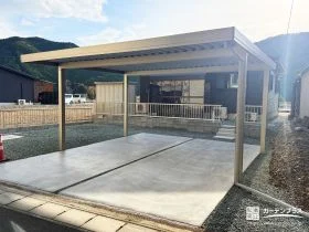 砂利敷きから一新。カーポートと収納で整える外構リフォーム工事