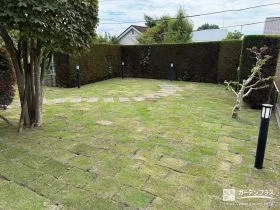 天然芝で柔らかな緑の空間をつくり出したお庭のリフォーム工事