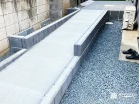 タイルデッキへつながるスロープ[施工後]