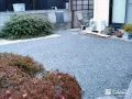 雑草が生えやすかったお庭に砂利を敷設して美しく整えた工事
