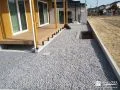 雨の日もぬかるみの発生を防止できる砂利敷きの快適なお庭工事